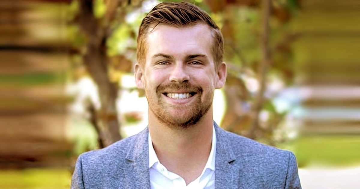 How to Position Your B2B Brand for Search: Garrett Mehrguth on Marketing Smarts [Podcast]