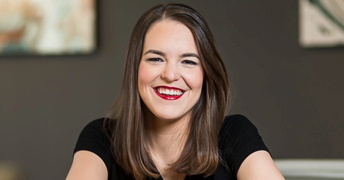 Why B2B Marketers Need to 'Prove It' With a Trust-Building Content Strategy: Melanie Deziel on Marketing Smarts [Podcast]